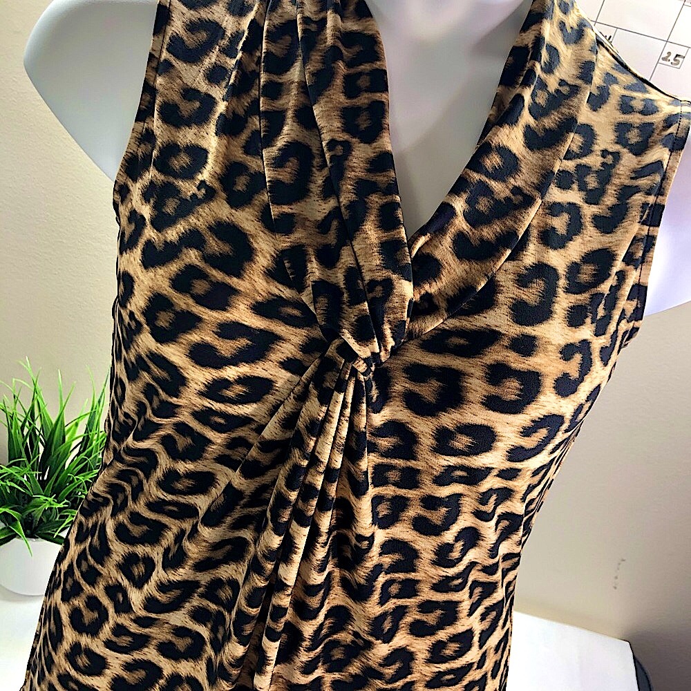 Carmen Marc Valvo Women's Leopard Prints Sleeveless Top Size S New NWT